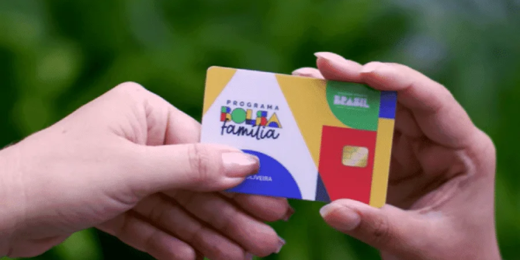 Beneficiários do Bolsa Família: Recadastramento obrigatório até 30 de dezembro