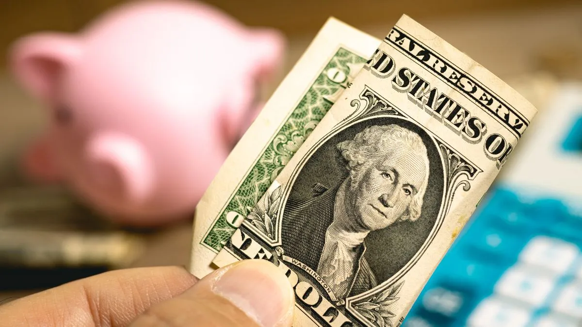 Dólar cai abaixo de R$ 5,10 e muda cenário da economia brasileira
